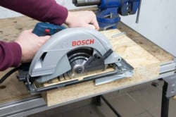 Bosch GKS 235 turbo ručna kružna testera 2050W ( 06015A2001 ) - Img 4