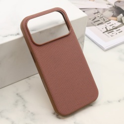 Futrola woven magsafe za iphone 17 pro (6.3) braon ( F125323 )