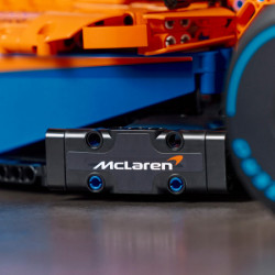 Lego McLaren Formula 1™ trkačko vozilo ( 42141 ) - Img 6