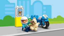 Lego Policijski motocikl ( 10967 ) - Img 14