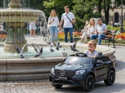 Mercedes GLC 63 - Crni Dečiji automobil na akumulator