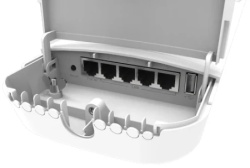 Mikrotik rbomnitikpg-5hacd omnitik 5 poe AC with routeros l4 with case,bela
