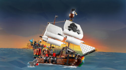 Lego Piratski brod ( 31109 ) - Img 11