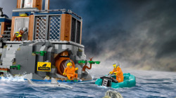 Lego Policijsko zatvorsko ostrvo ( 60419 ) - Img 13