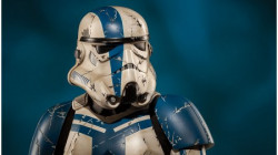 Star Wars: Stormtrooper Commander 1:4 Premium Format Figure ( 020619 ) - Img 2