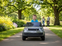 Land Rover 1 Licencirani Dečiji auto na akumulator sa kožnim sedištima i mekim gumama - Sivi ( DK-RR998 )