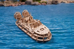 Ugears 3D mehanička slagalica - SPASILAČKI HOVERCRAFT ( 7210)-8