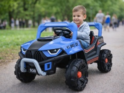 UTV X8n na akumulator za decu 2215 plavi
