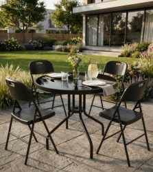 Alberg Modern baštenski set – 4 sklopive stolice + sto Lunaris sa crnim staklom Ø60 cm