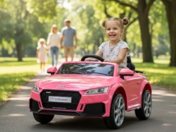 Audi TT RS – Licencirani Dečiji Automobil na Akumulator Roze (12V)