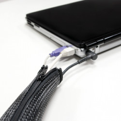 LogiLink fleksibilna zaštita za kablove sa rajfešlusom 1m x 30mm crna ( 1460 )
