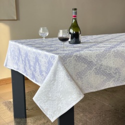 Stolnjak Damast - 150x220cm dezen E17 ( VLK000348-E17dezen )