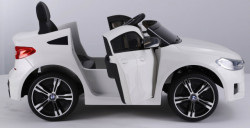BMW GT 6 Licencirani Dečiji auto na akumulator sa kožnim sedištima i mekim gumama - Beli - Img 6