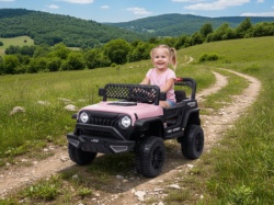Dečiji džip na akumulator Wrangler Roze (12V)