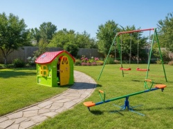 Dečiji komplet za dvorište ( Fun Fun ) Ljuljaška + Kućica + Klackalica