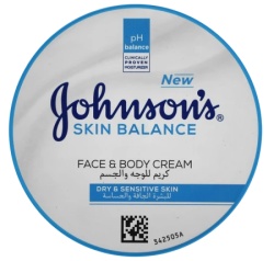 Johnson skin balance face&body krema 300ml ( A103960 )