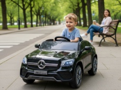 Mercedes GLC coupe licencirani automobil na akumulator Crni