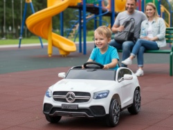 Mercedes GLC coupe licencirani dečiji automobil na akumulator Bela