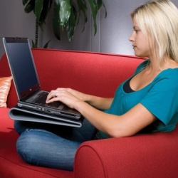 Targus AWE55GL Postolje i hladnjak za laptop 15-17 inča , crno-sivo -4