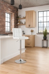 Trick barska stolica Cube bela ( HS150H BELA )