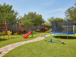 Dečiji komplet za dvorište ( Playground 3 ) Trambolina + Ljuljaška + Tobogan + Klackalica