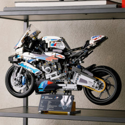 Lego BMW M 1000 RR ( 42130 ) - Img 5