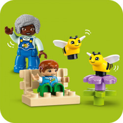 Lego Briga o pčelama i košnicama ( 10419 ) - Img 7