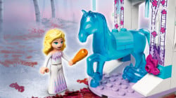 Lego Elsa i Nokova zaleđena štala ( 43209 ) - Img 13