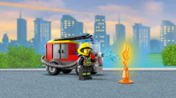 Lego Vatrogasna stanica i vatrogasno vozilo ( 60375 ) - Img 16