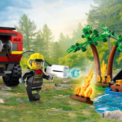 Lego Vatrogasni kamion 4x4 s čamcem za spasavanje ( 60412 ) - Img 7