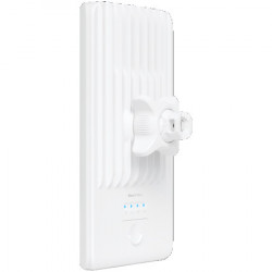 Ubiquiti wide-coverage 60GHz PtMP AP WaveTechnology. 60GHz 5Gbps max. throughput (2.5 Gbps duplex) main radio. 90° sector coverage.5 GHz 80 - Img 2