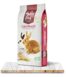 B-cuni muesli with banana 15kg-mesavina za zeceve ( 04461 )