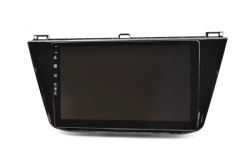 Kettz blenda za multimediju vw tiguan 2017 10.1 kt-5216 ( 10F003 )