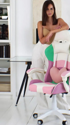 La Pixellia Butterfly Blitz V2 stolica