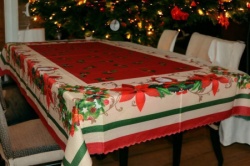 Stolnjak novogodisnji 150x220cm Masna ( VLK000142-masna )