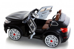 BMW X7 Dvosed za decu na akumulator sa kožnim sedištima i mekim gumama - Crni - Img 5