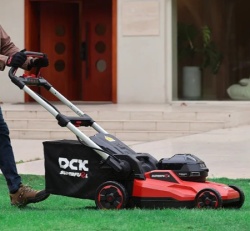 DCK KDLM58212HM samohodna akumulatorska kosilica za travu bez četkica, sa 1x6.0Ah baterijom i punjačem, 58V ( KDLM58212HM )-5
