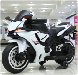 Dečiji motor na akumulator 149 beli