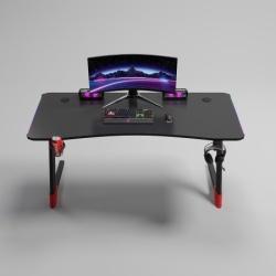 Gejmerski sto model 5 - Crni