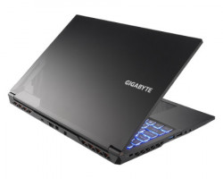 Gigabyte G5 GE 15.6" FHD 144Hz i5-12500H 16GB 512GB SSD GeForce RTX 3050 4GB backlit crni laptop - Img 2