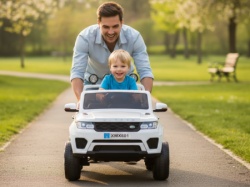 Land Rover Happer 4x4 automobil na akumulator Beli