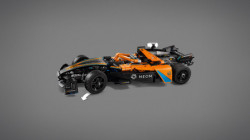 Lego neom McLaren Formula E trkački automobil ( 42169 ) - Img 8