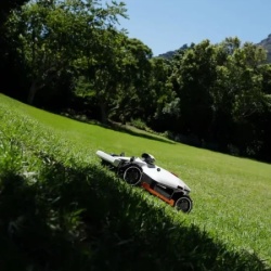 Luba 3 awd 3000 robotska kosilica-2