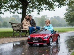 Mercedes GT R AMG dečiji automobil na akumulator crvena