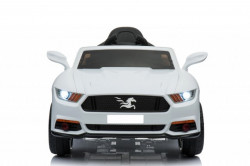 Mustang auto na akumulator sa kožnim sedištem i mekim gumama - Beli - Img 6