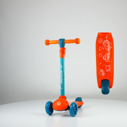 Scooter - trotinet za decu Model 651 sa svetlećim točkovima - Narandžasti