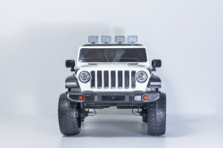 Big Jeep 4x4 na akumulator sa kožnim sedištem i mekim gumama - Beli - Img 3