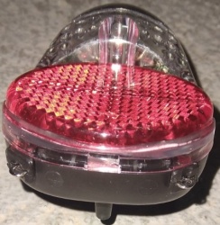 Union Zadnje svetlo za blatobran 3xled un-4320 (u kesici),za dinamu ( 474320 )-4