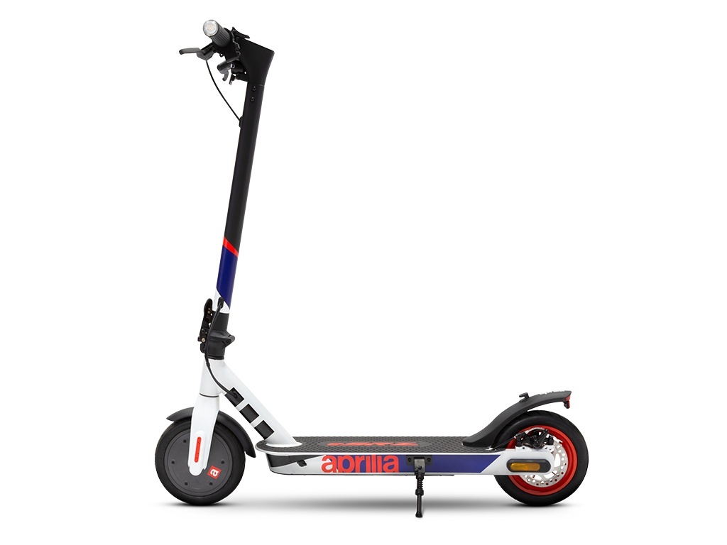 Trotineta electrica cu semnalizari Aprilia E-SRZ Motor 350W, auton. 20 Km, viteza max 25 Km/h - 1 | YEO