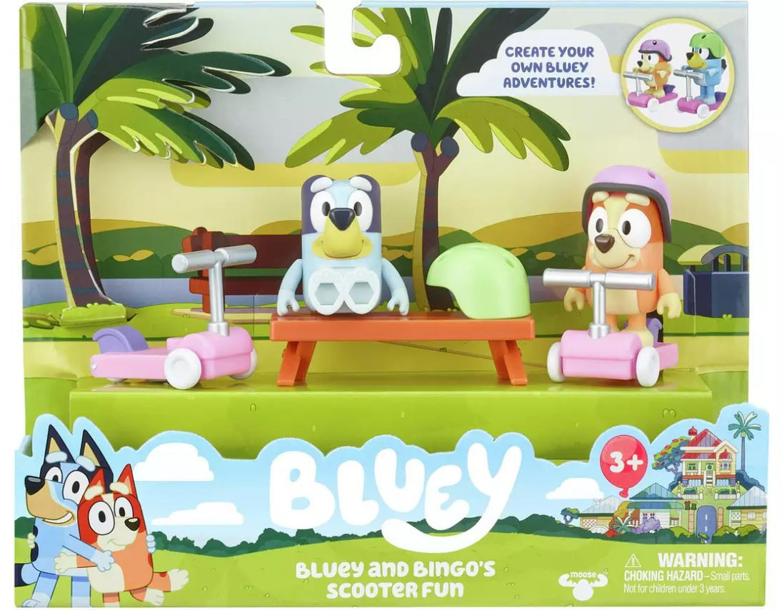 Set 2 figurine Bluey si Bingo, Distractie cu scuterul, 6 piese, 3 ani+ - 1 | YEO